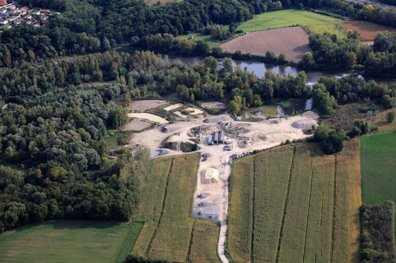 Carrière d'alluvionnaire à Veauchette