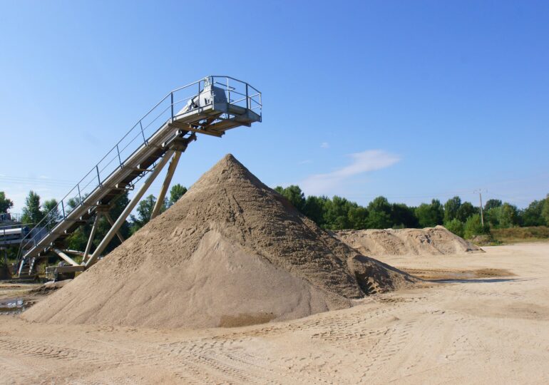 Carrière d'alluvionnaire à Veauchette